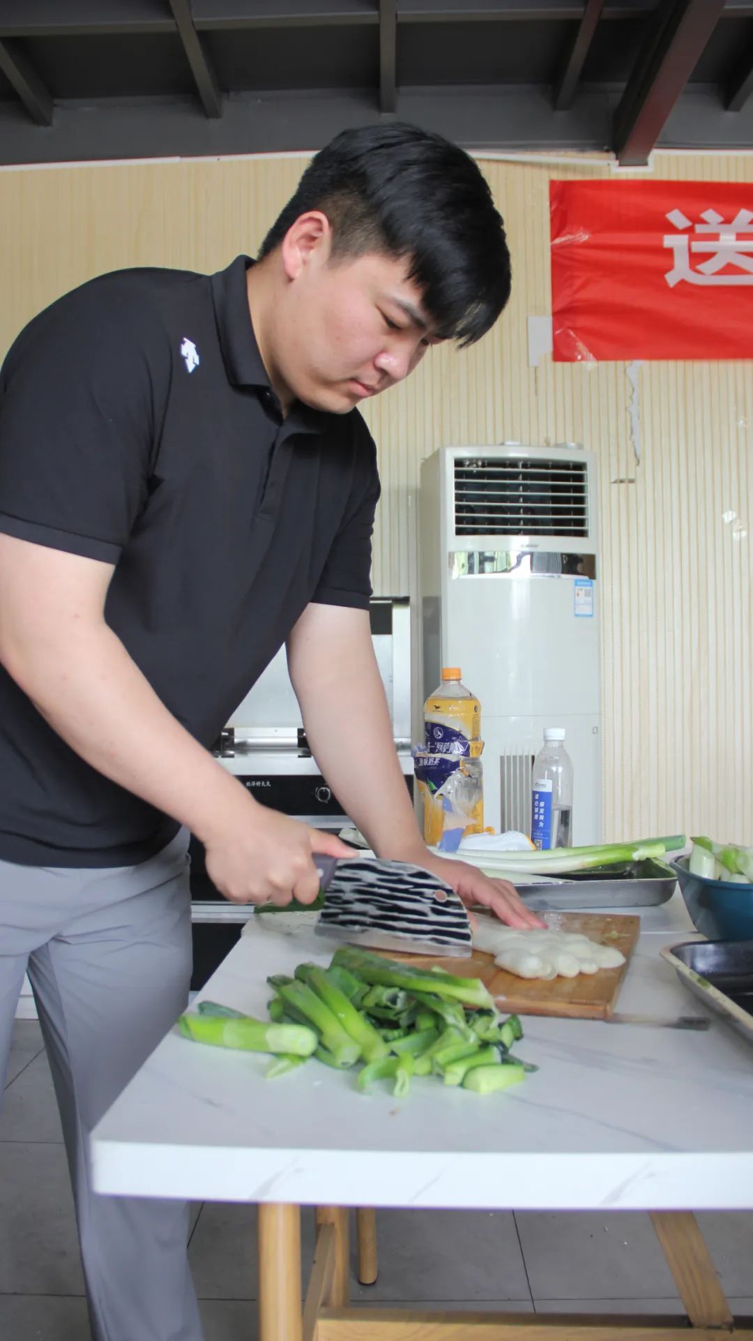 28_1080 × 1922_157 KB.jpg 28_1080 × 1922_157 KB.jpg